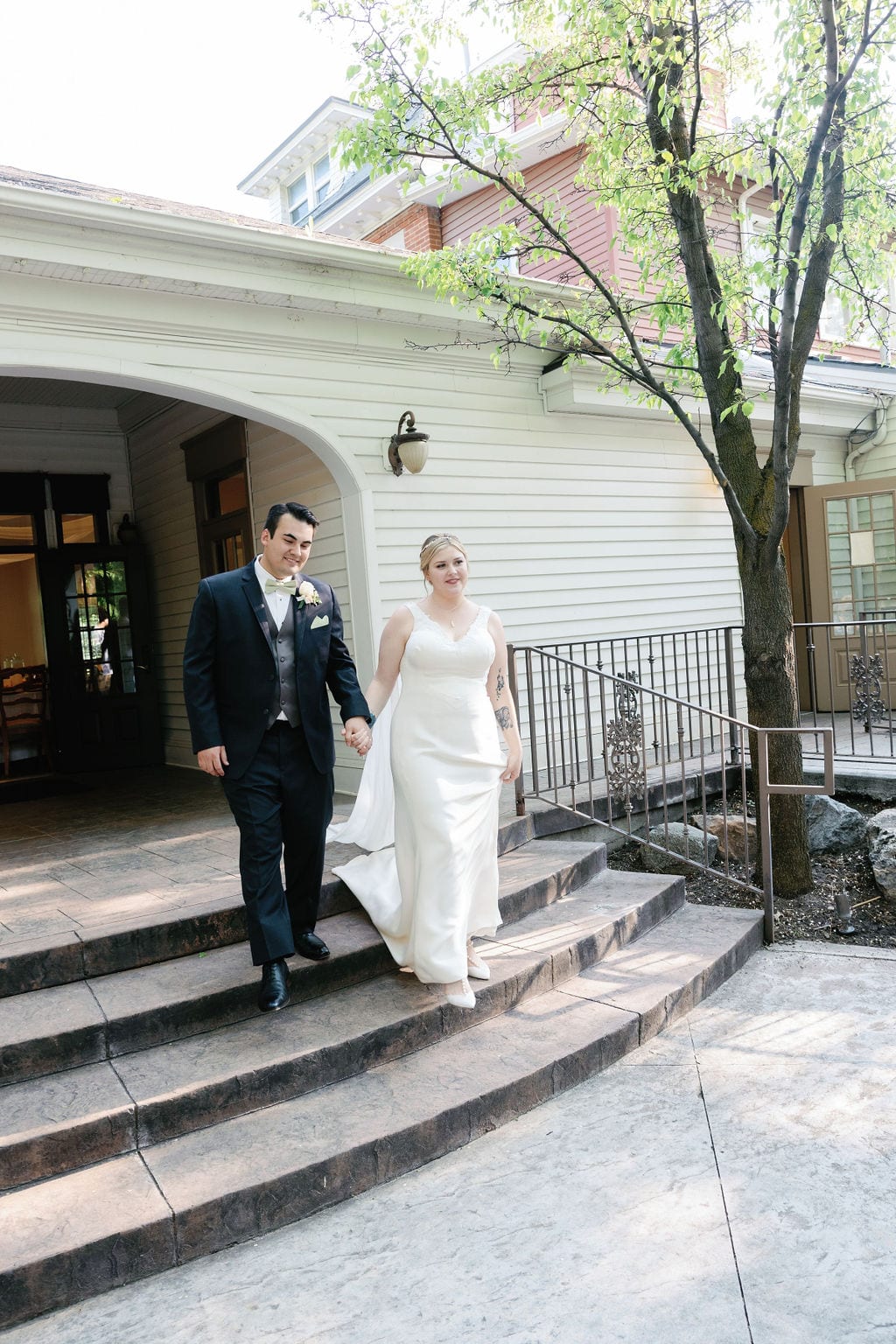 Grace and Miles wedding at Eldredge Manor, the toasts